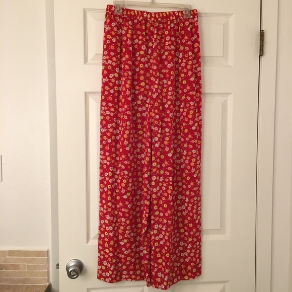 Diane Von Furstenberg Pants - Diane Von Furstenberg | Red Floral Silk Pants